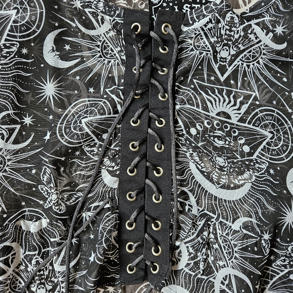 KILLSTAR Marina top celestial print - Picture 4 of 4